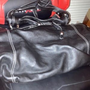 Cavalcanti leather bag